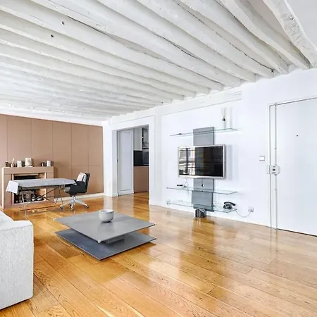 Marais Historical Center Charming 1br Parigi